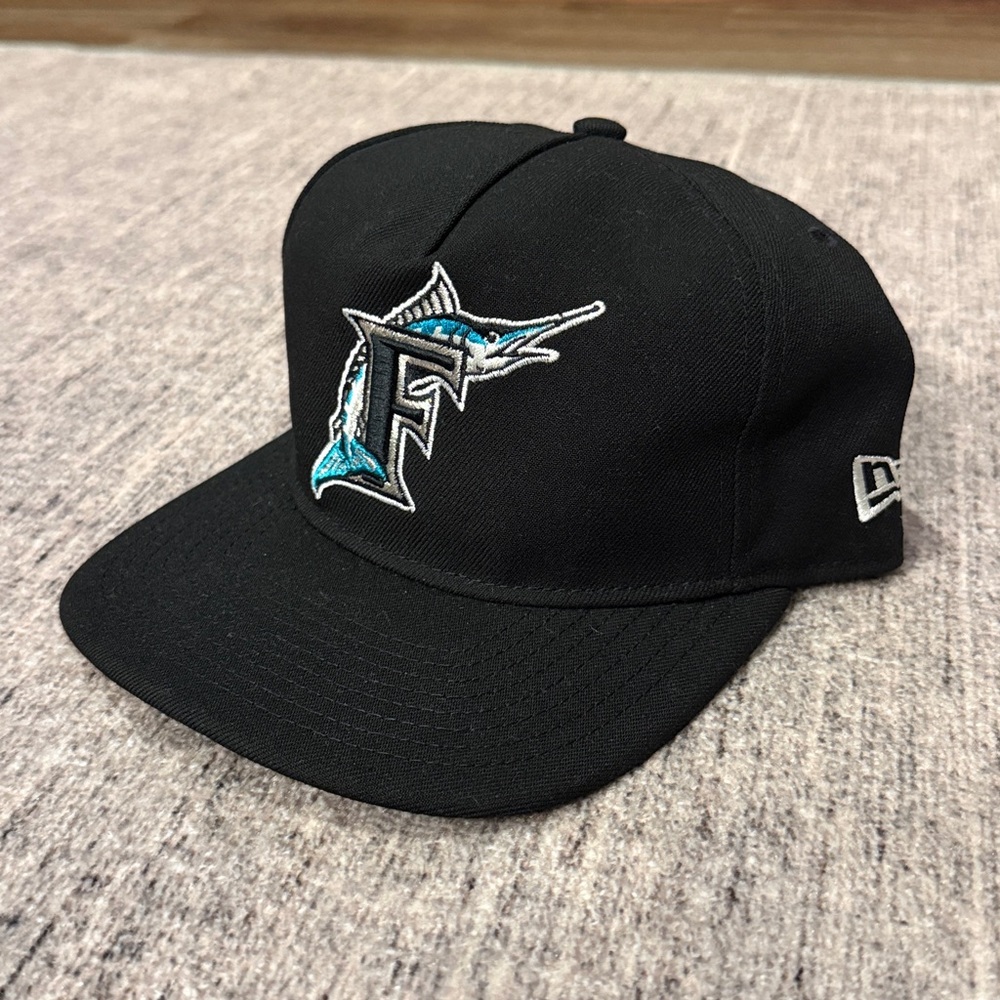 New Era Golfer Snapback Cap - MLB Florida Marlins